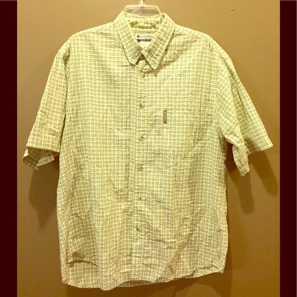 Columbia Green Short Sleeved Button Down